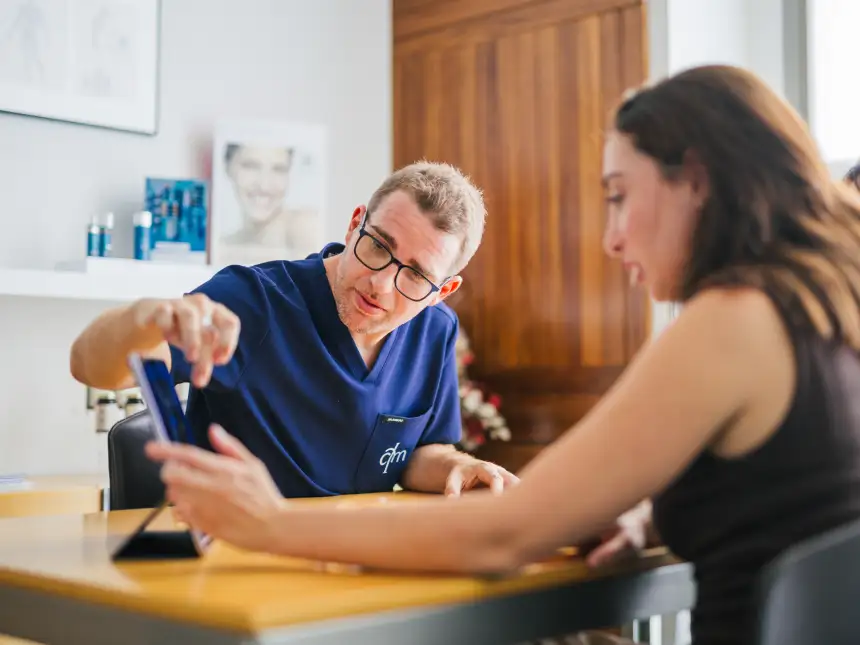 Recomendaciones sobre la operaci&oacute;n de aumento de pecho por profesional m&eacute;dico